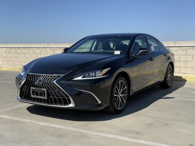 Thumbnail: 2025 Lexus ES - 7