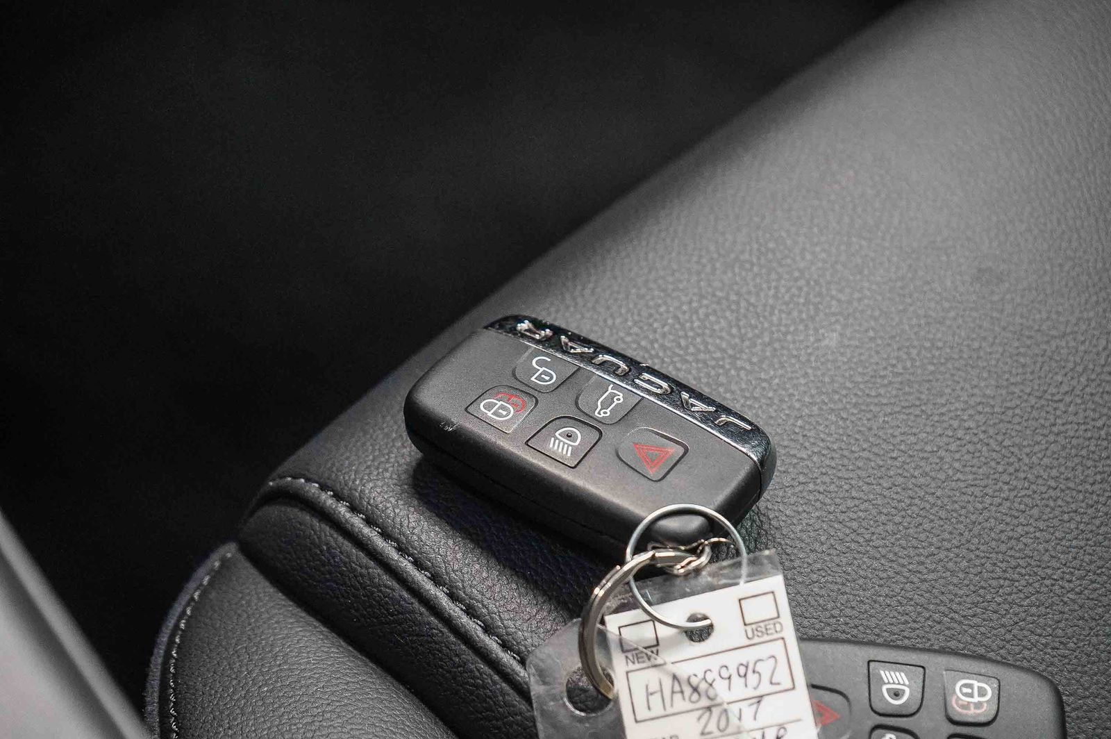 Thumbnail: 2017 Jaguar F-Pace - 29