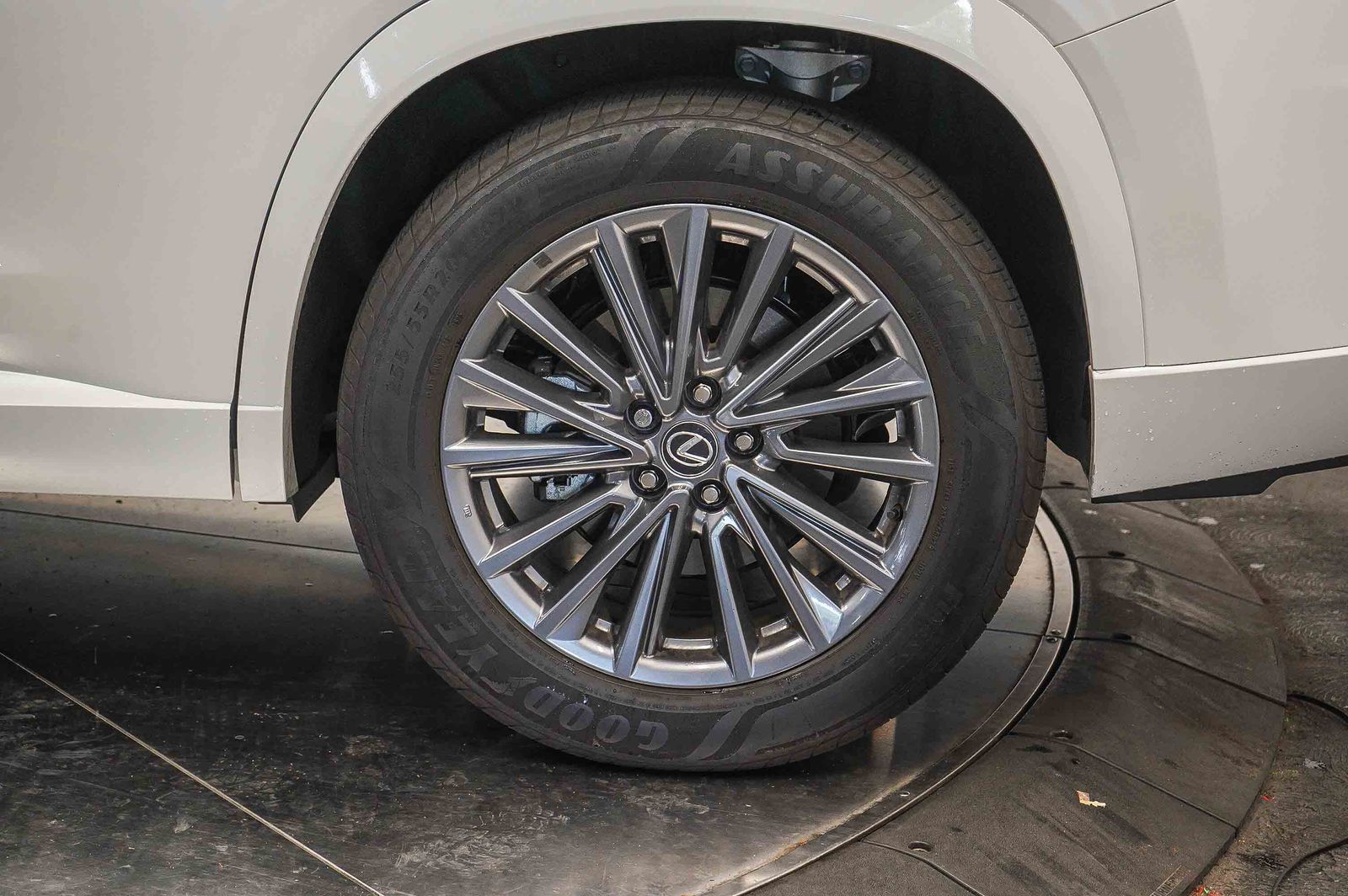 Thumbnail: 2025 Lexus TX - 10