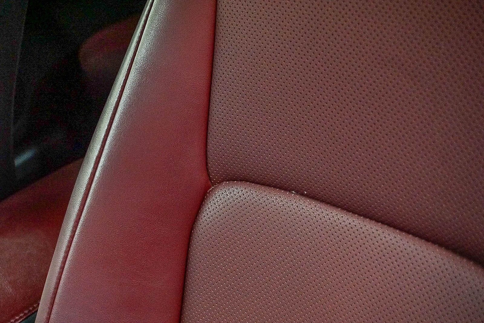 Thumbnail: 2022 Lexus IS - 25