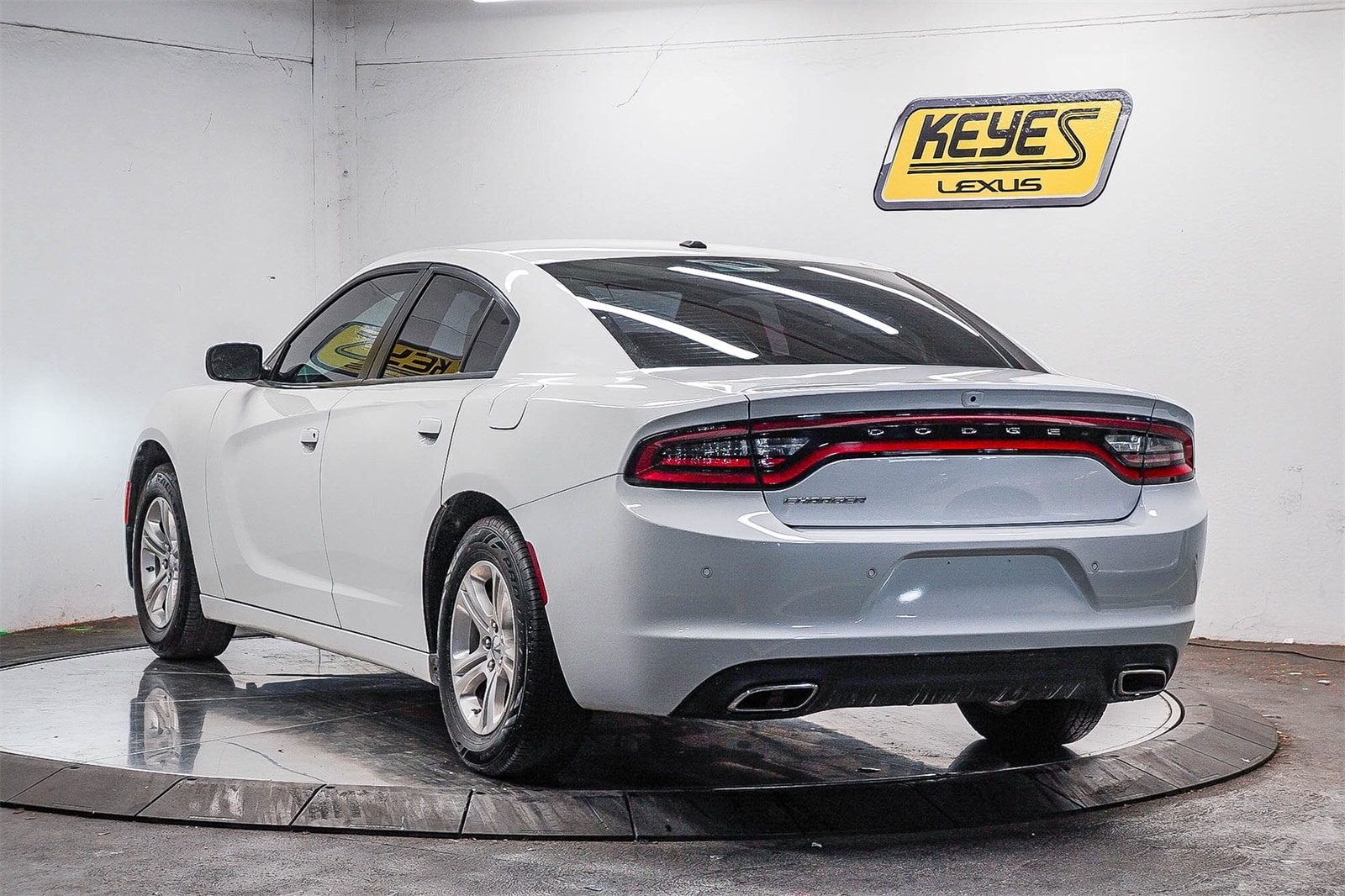 Thumbnail: 2022 Dodge Charger - 2