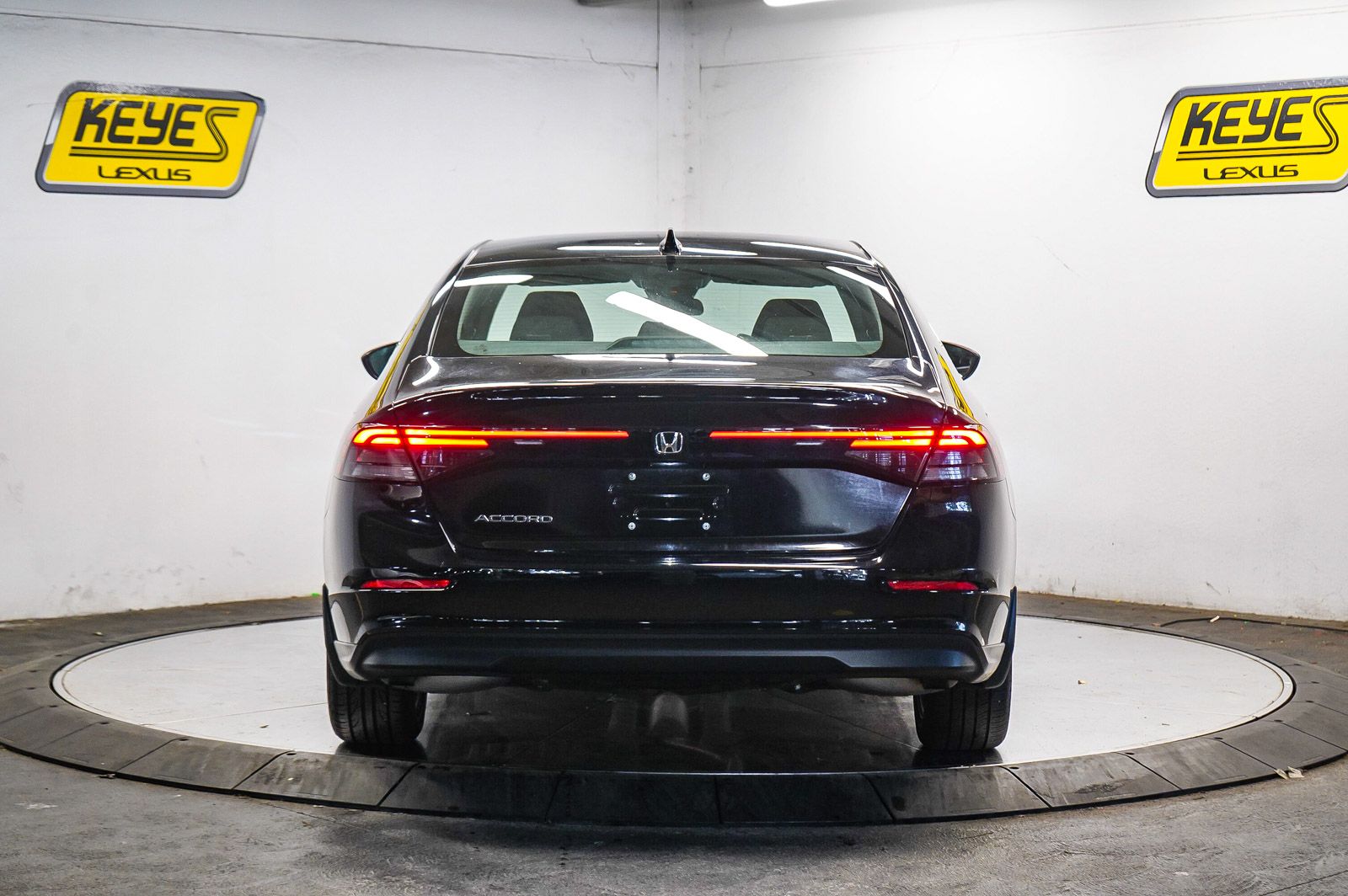 Thumbnail: 2023 Honda Accord - 3