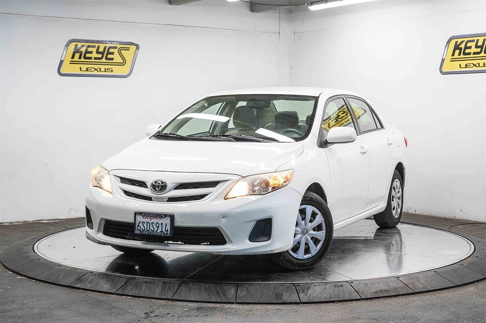 2011 Toyota Corolla LE -
                  Van Nuys, CA