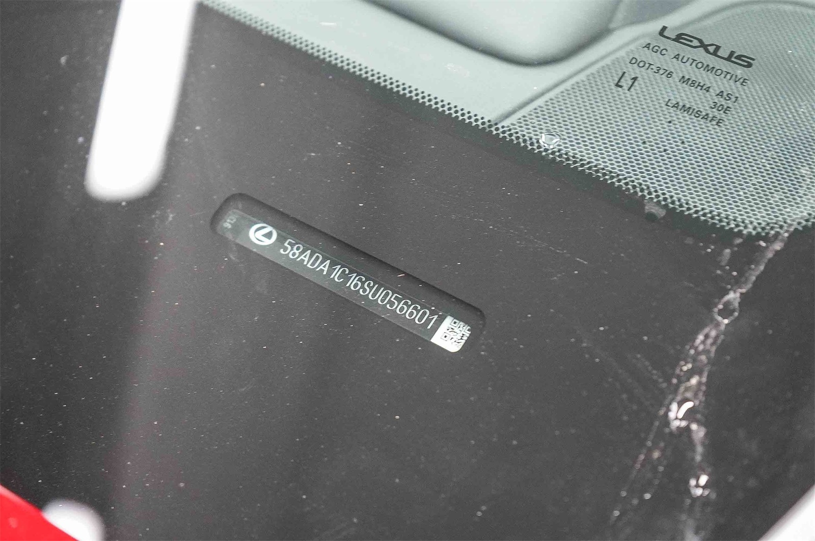 Thumbnail: 2025 Lexus ES - 27