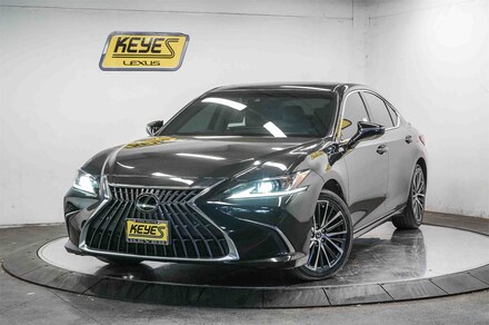 2023 LEXUS ES ES 300h Sedan