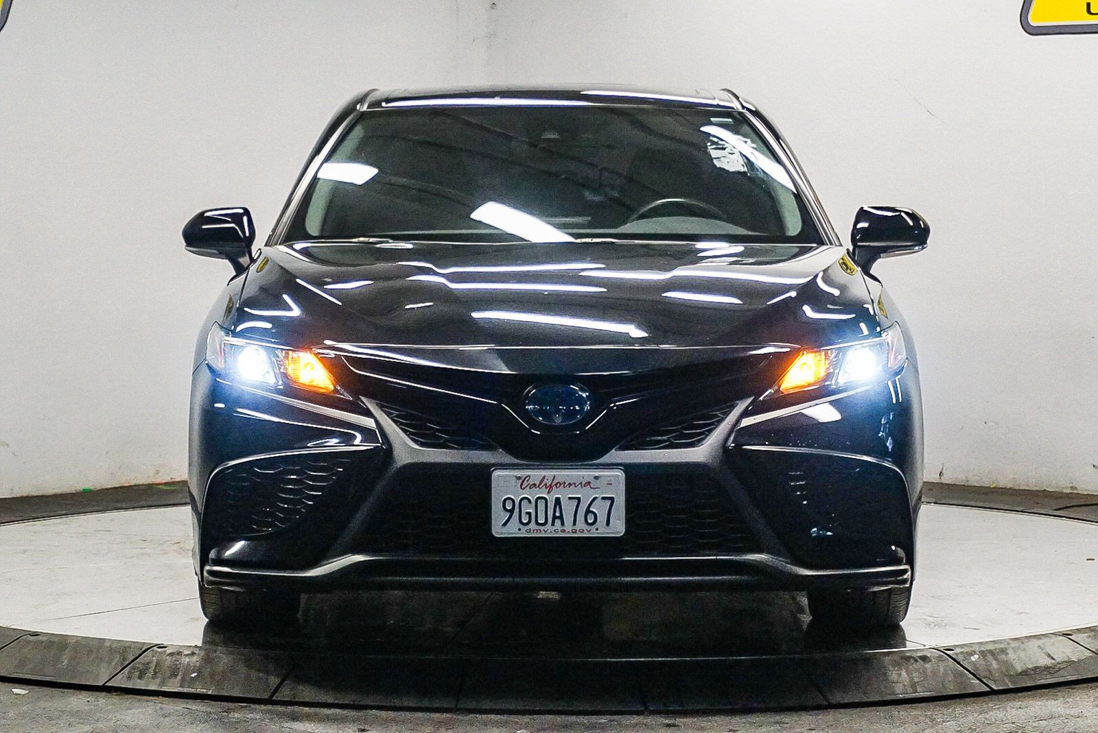 Thumbnail: 2023 Toyota Camry - 6