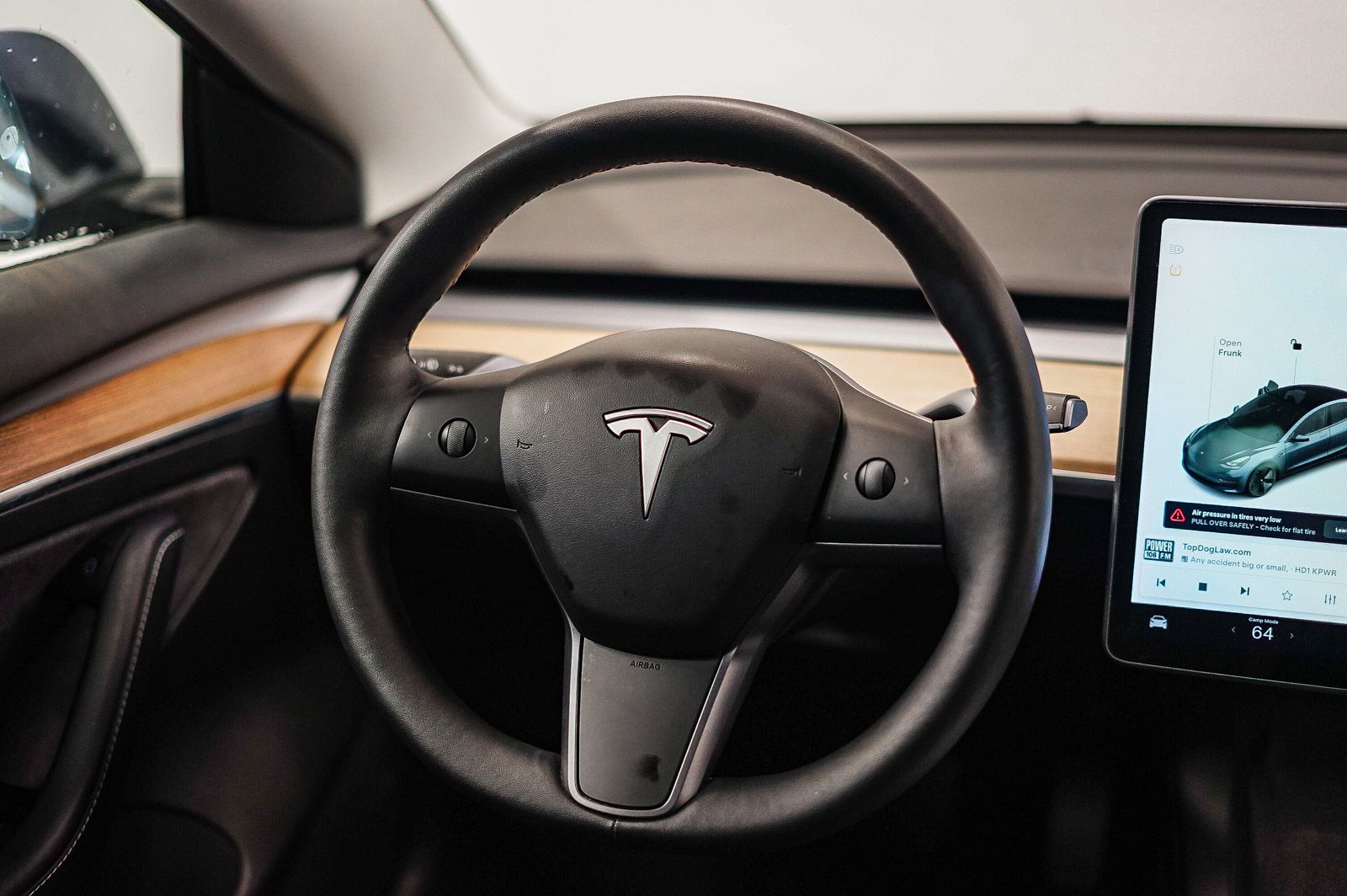 Thumbnail: 2021 Tesla Model 3 - 16