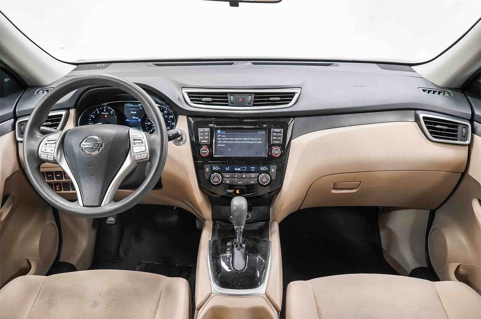 Thumbnail: 2016 Nissan Rogue - 12