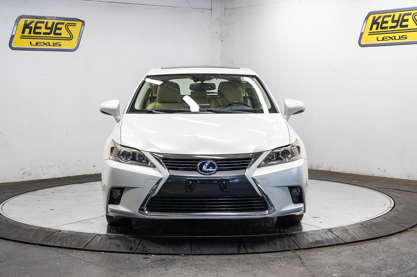 Thumbnail: 2016 Lexus CT - 5