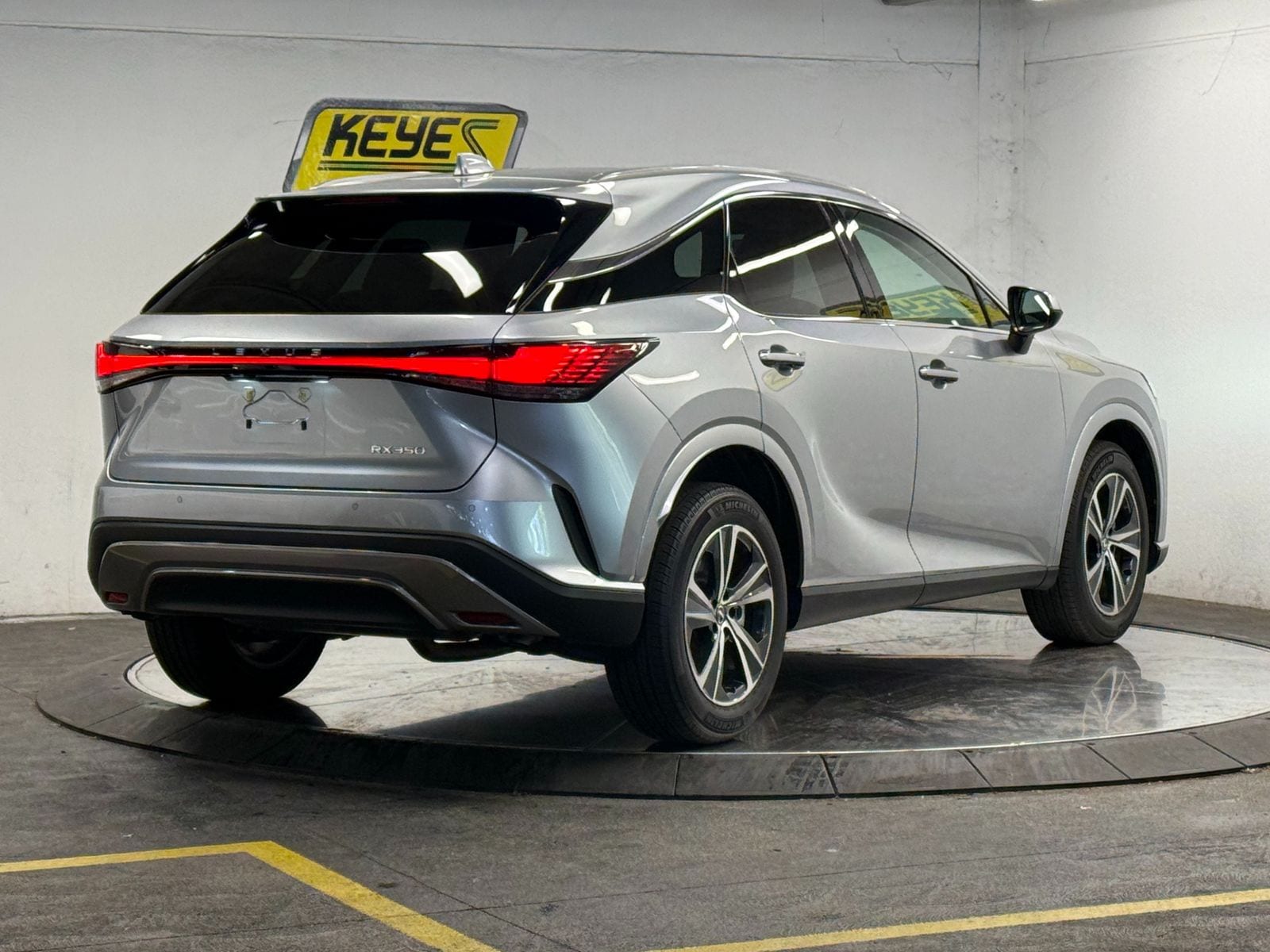 Thumbnail: 2024 Lexus RX - 4