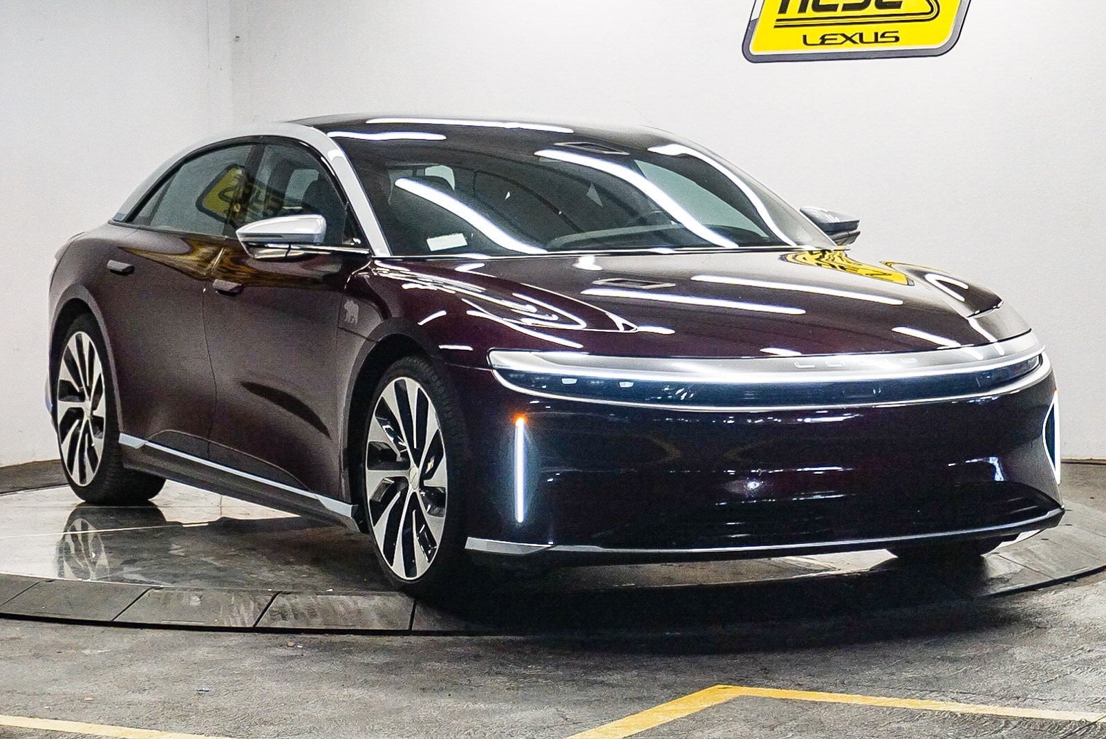 Thumbnail: 2022 Lucid Air - 5