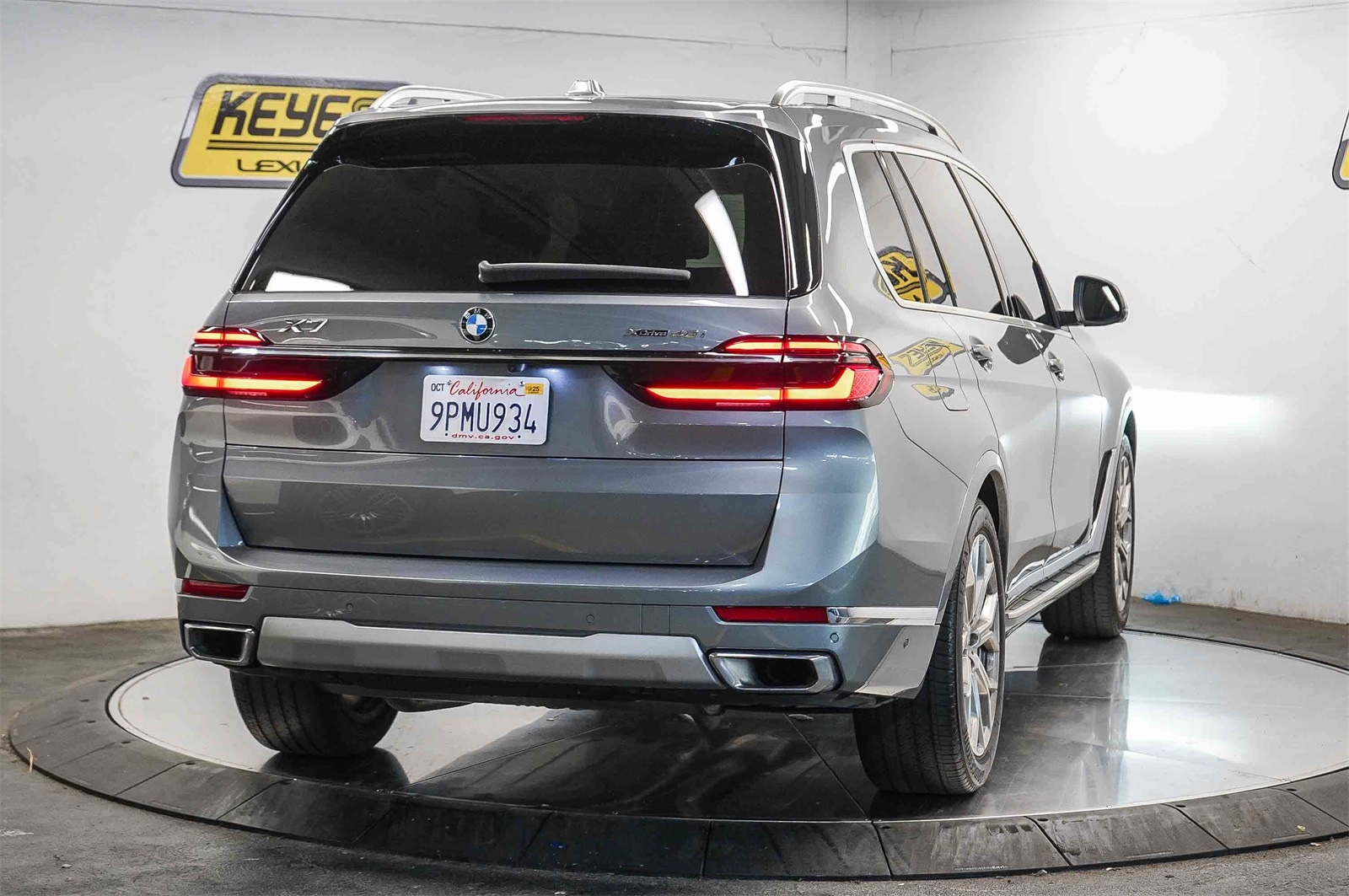 Thumbnail: 2024 BMW X7 - 4
