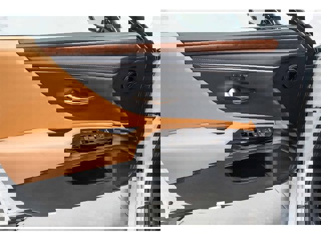 Thumbnail: 2025 Lexus ES - 24