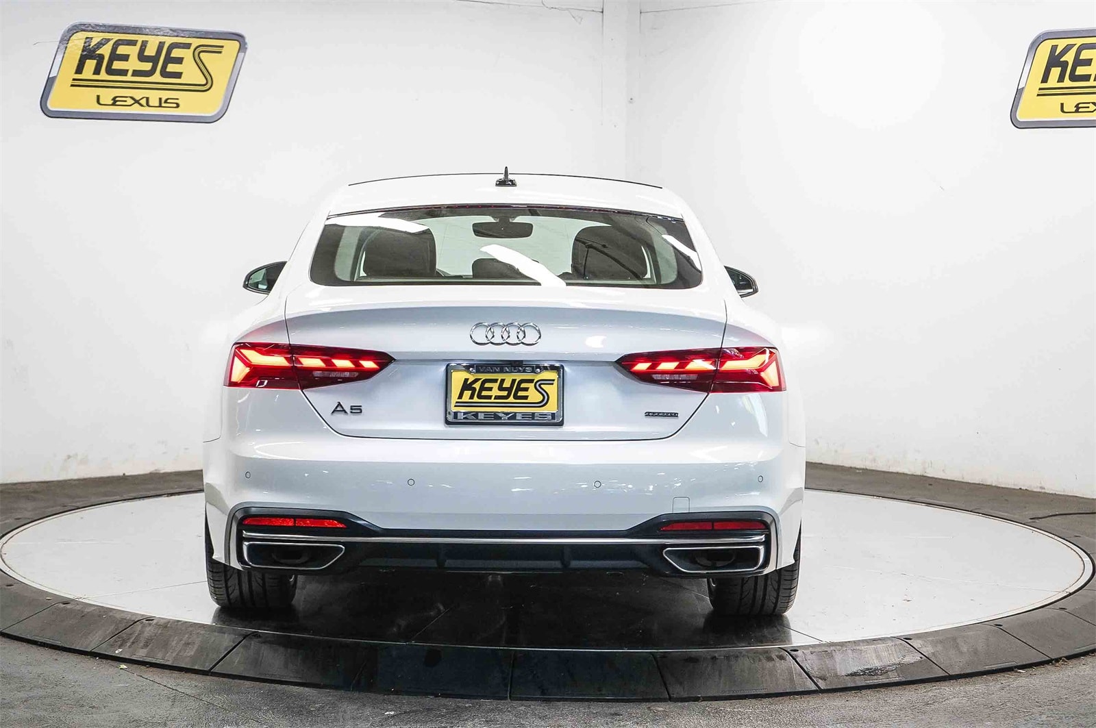 Thumbnail: 2022 Audi A5 - 3