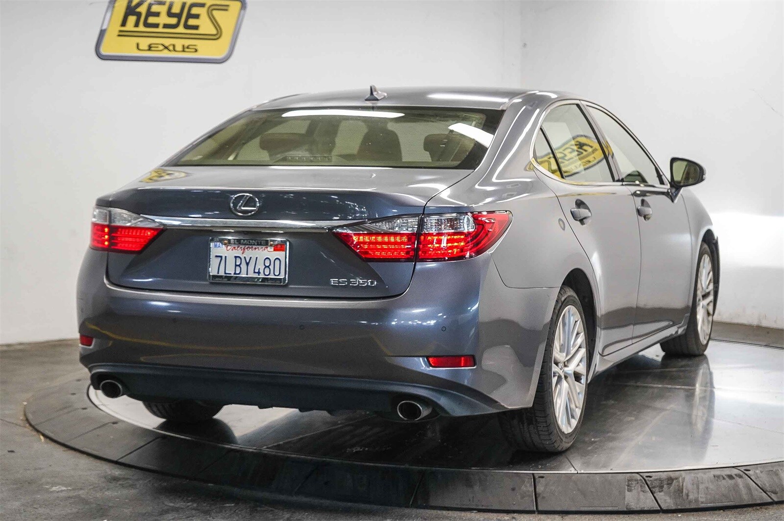 2013 Lexus ES 350 photo 4