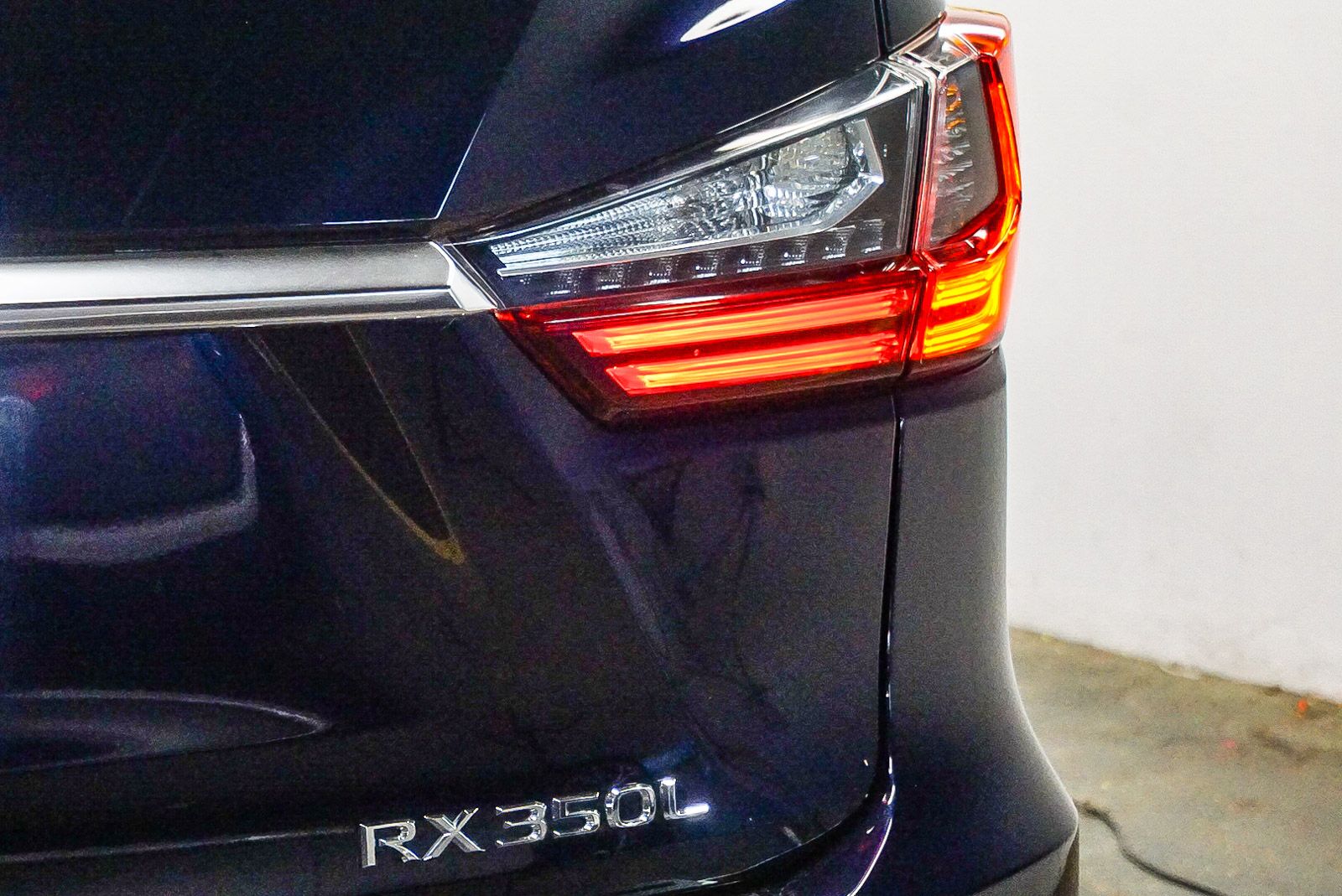 Thumbnail: 2018 Lexus RX - 11