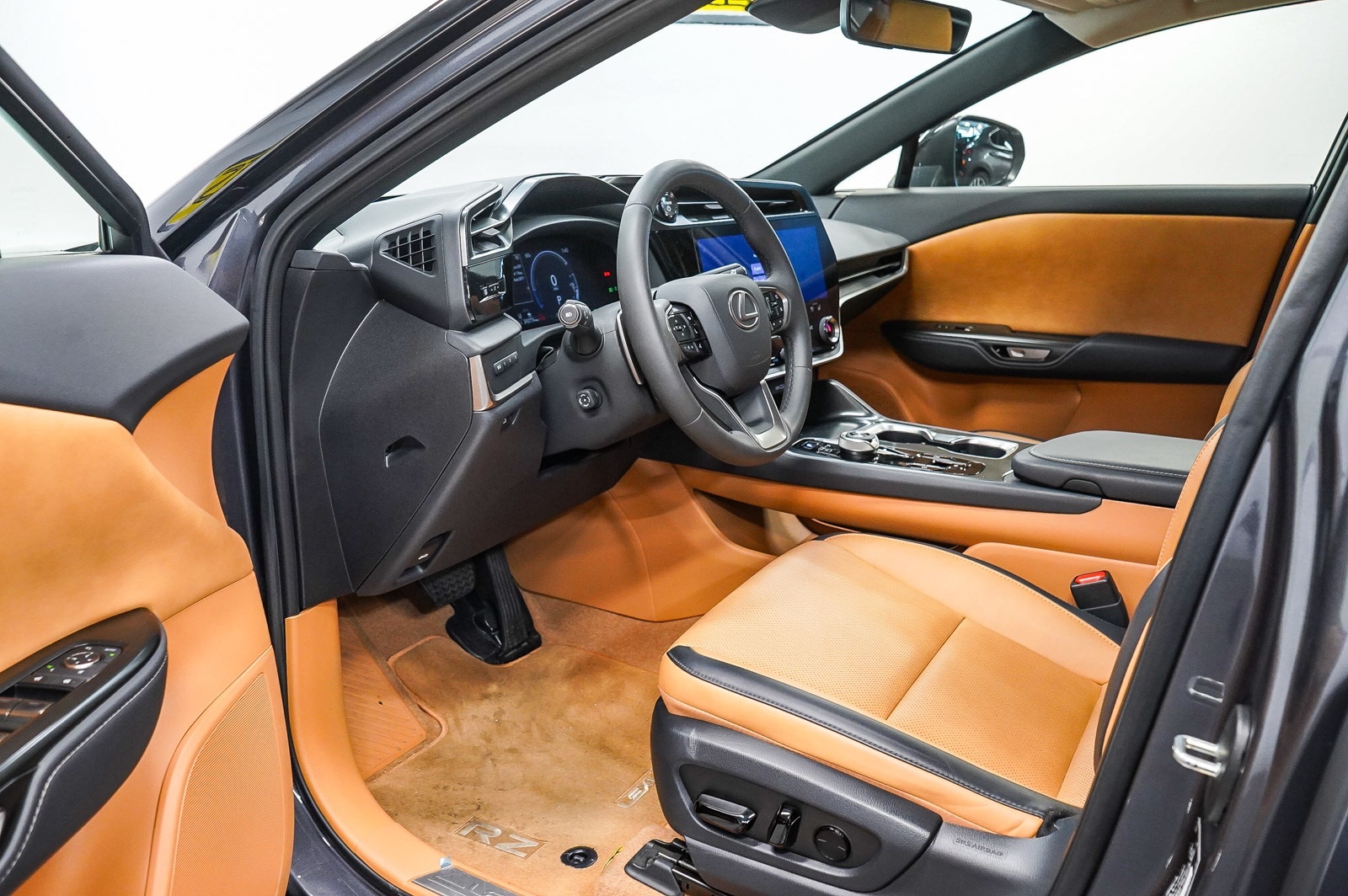 Thumbnail: 2025 Lexus RZ - 17