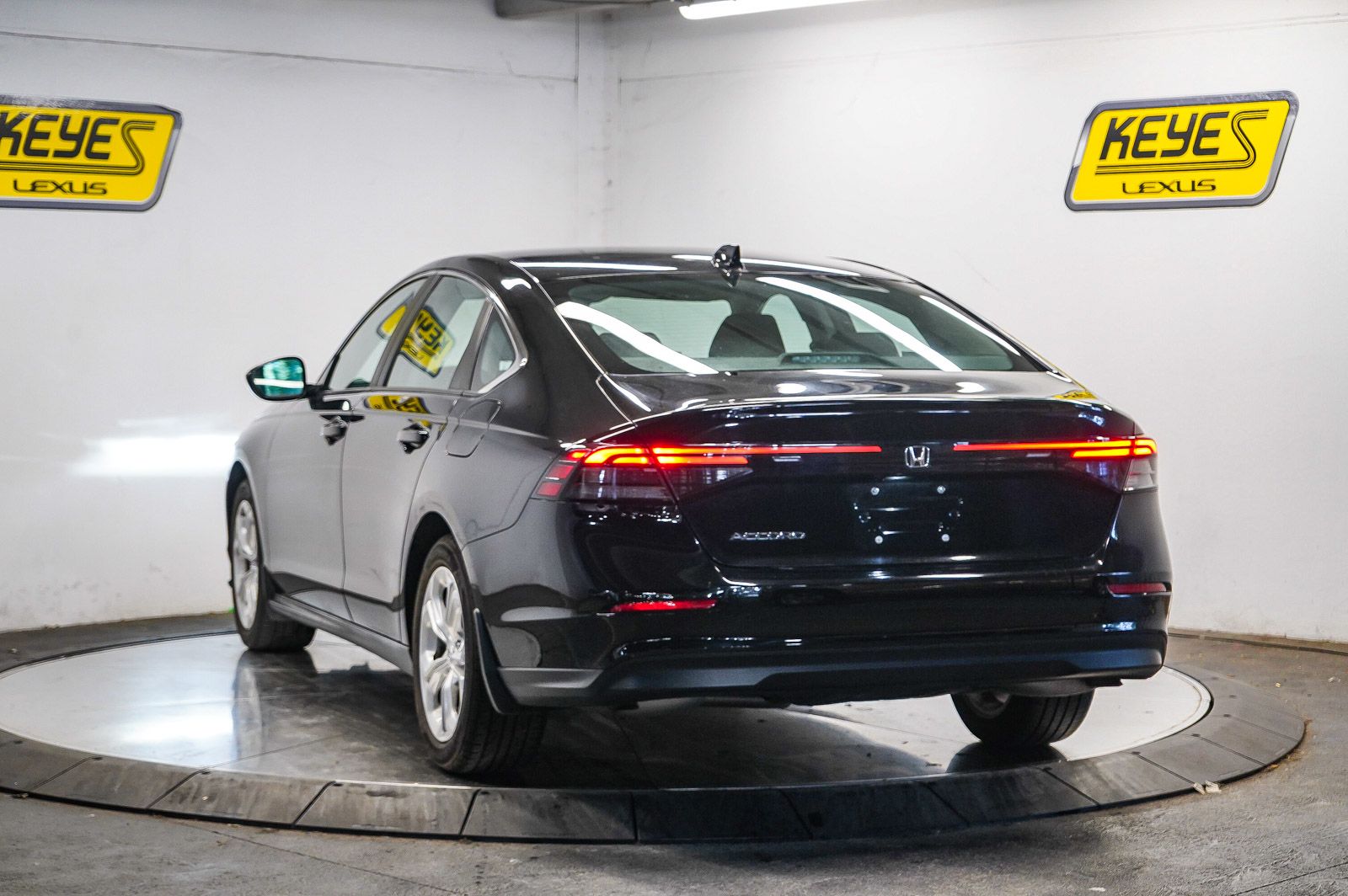 Thumbnail: 2023 Honda Accord - 2