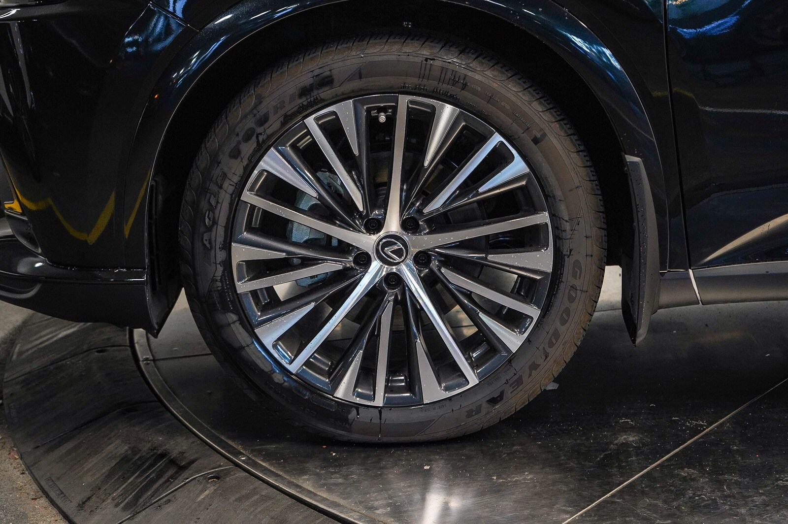 Thumbnail: 2023 Lexus RX - 9