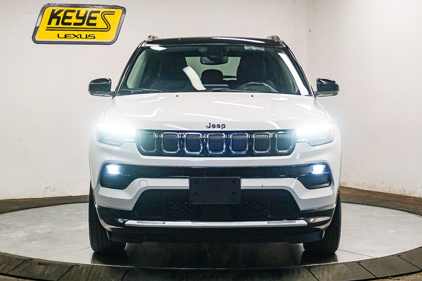 Thumbnail: 2022 Jeep Compass - 6