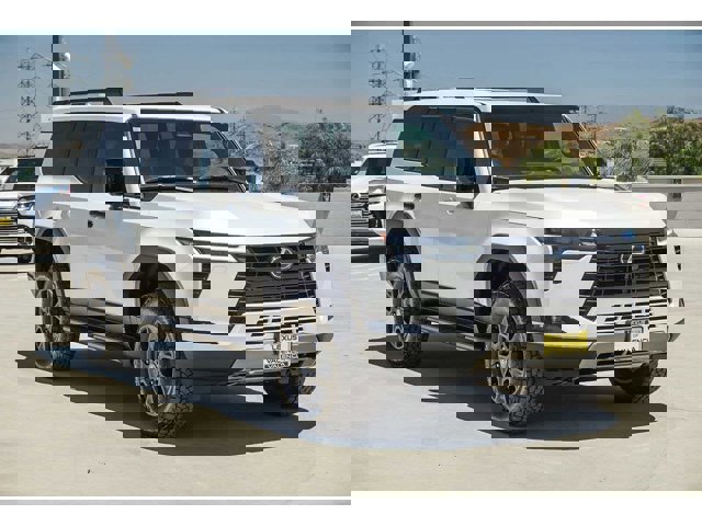 Thumbnail: 2025 Lexus GX - 14