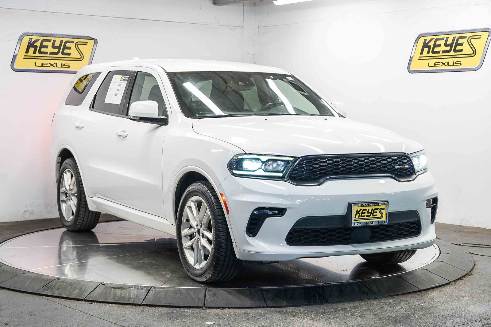 Thumbnail: 2022 Dodge Durango - 4