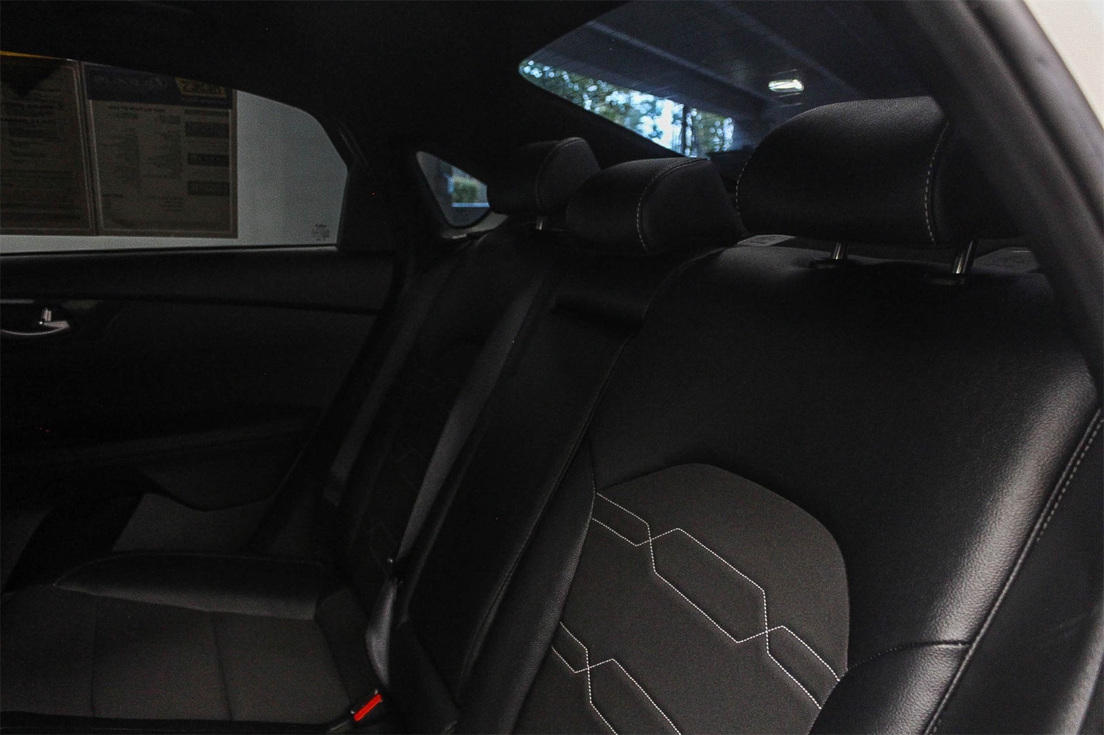 Thumbnail: 2023 Kia Forte - 11