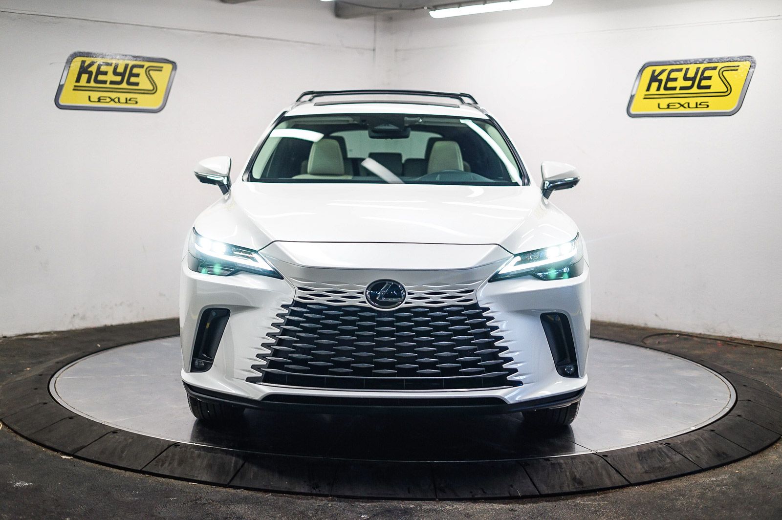 Thumbnail: 2024 Lexus RX - 6