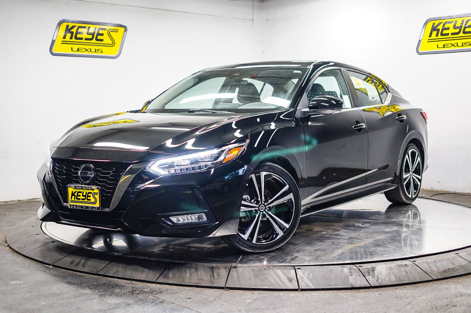 Thumbnail: 2023 Nissan Sentra - 1