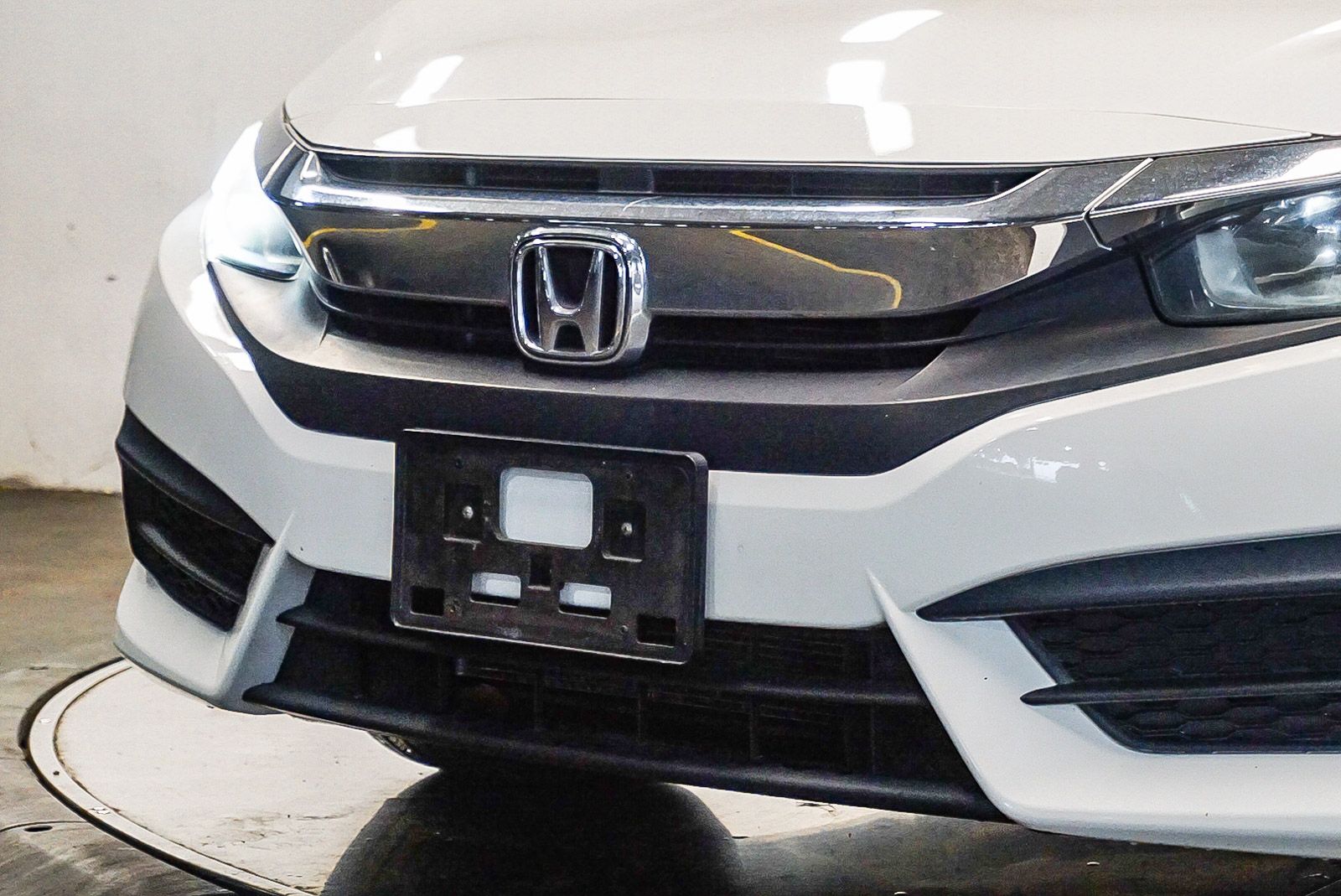 Thumbnail: 2016 Honda Civic - 9