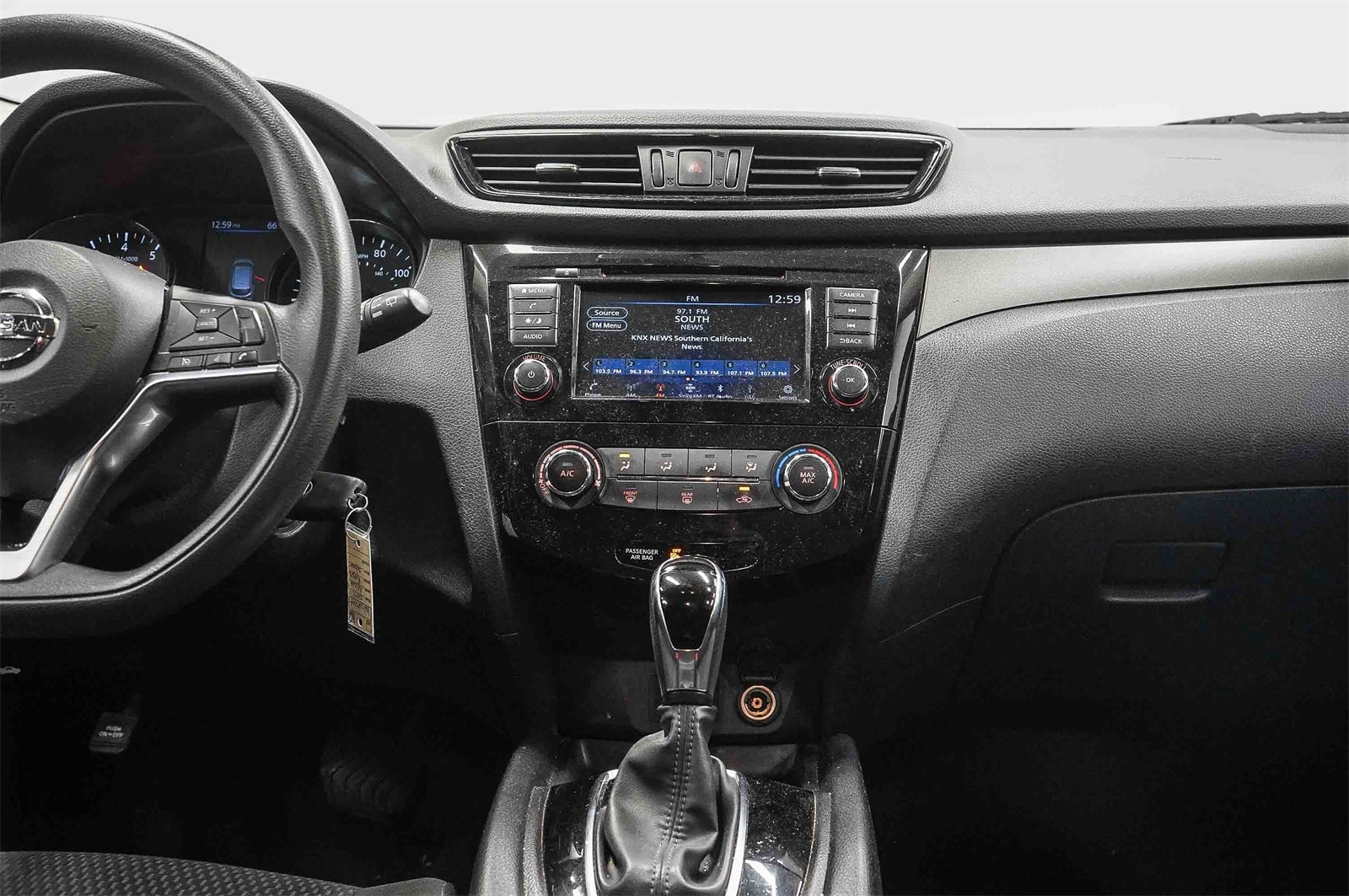 Thumbnail: 2019 Nissan Rogue Sport - 13