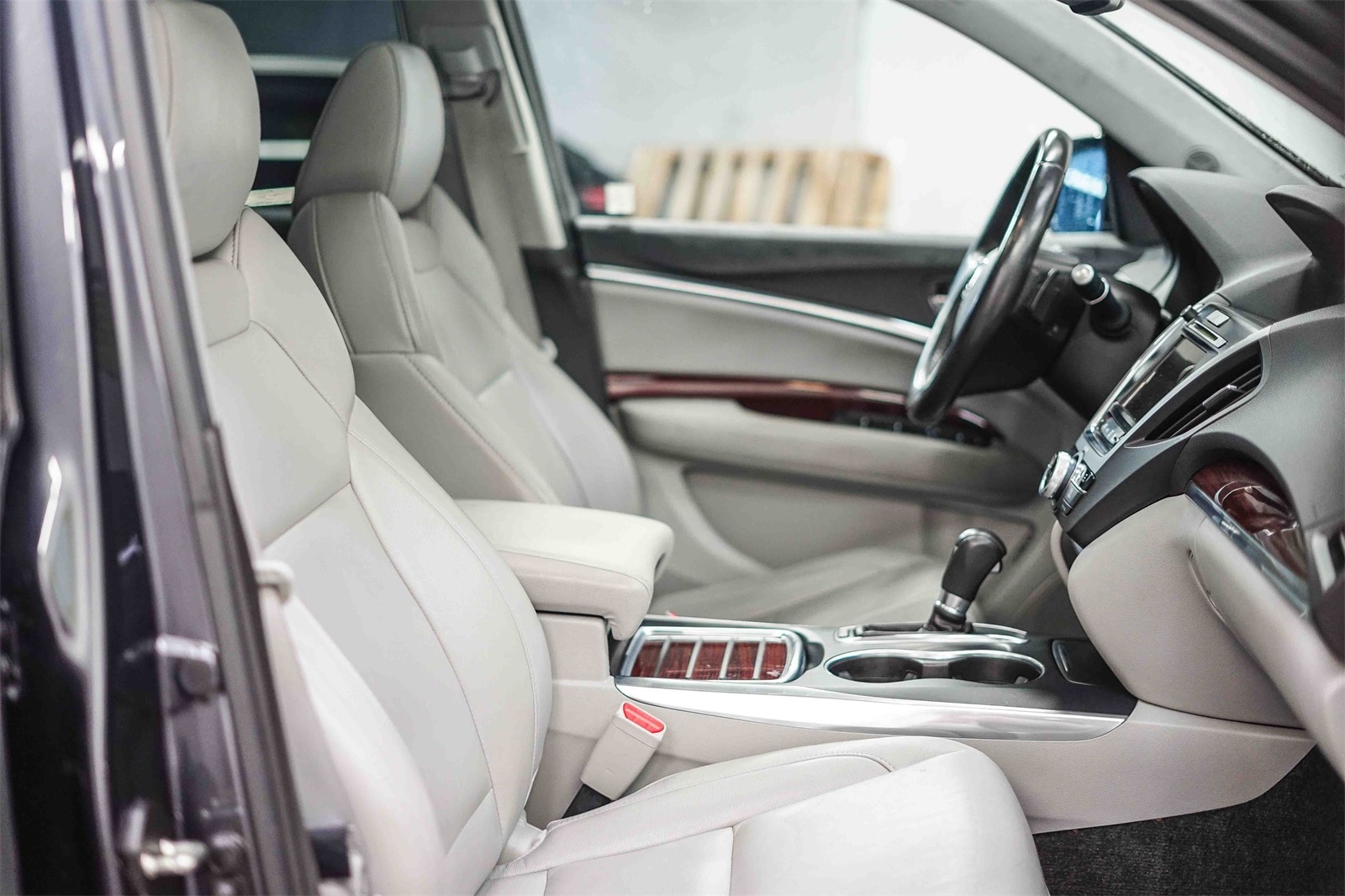 Thumbnail: 2014 Acura MDX - 17