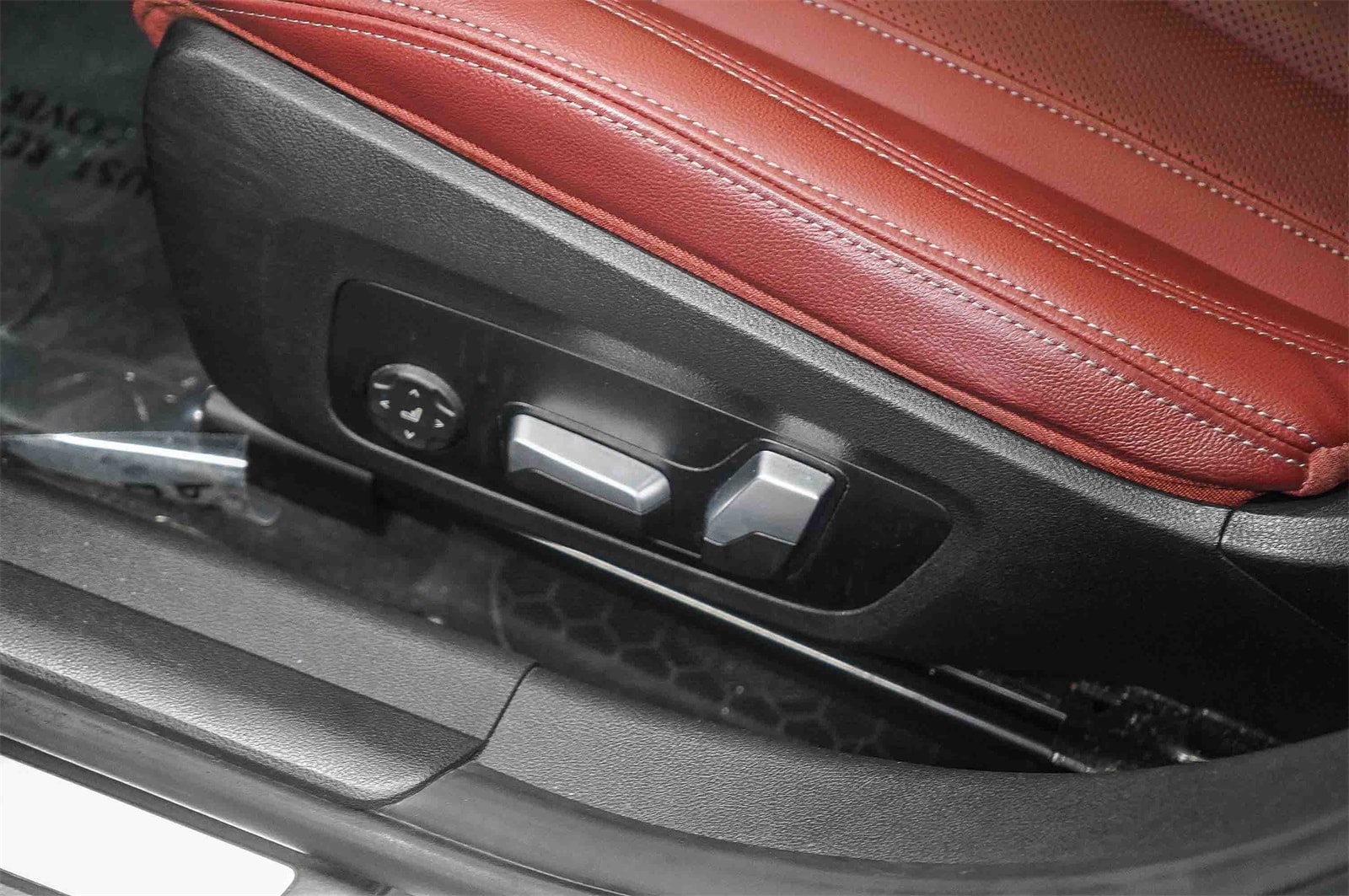 Thumbnail: 2023 BMW 3 Series - 23