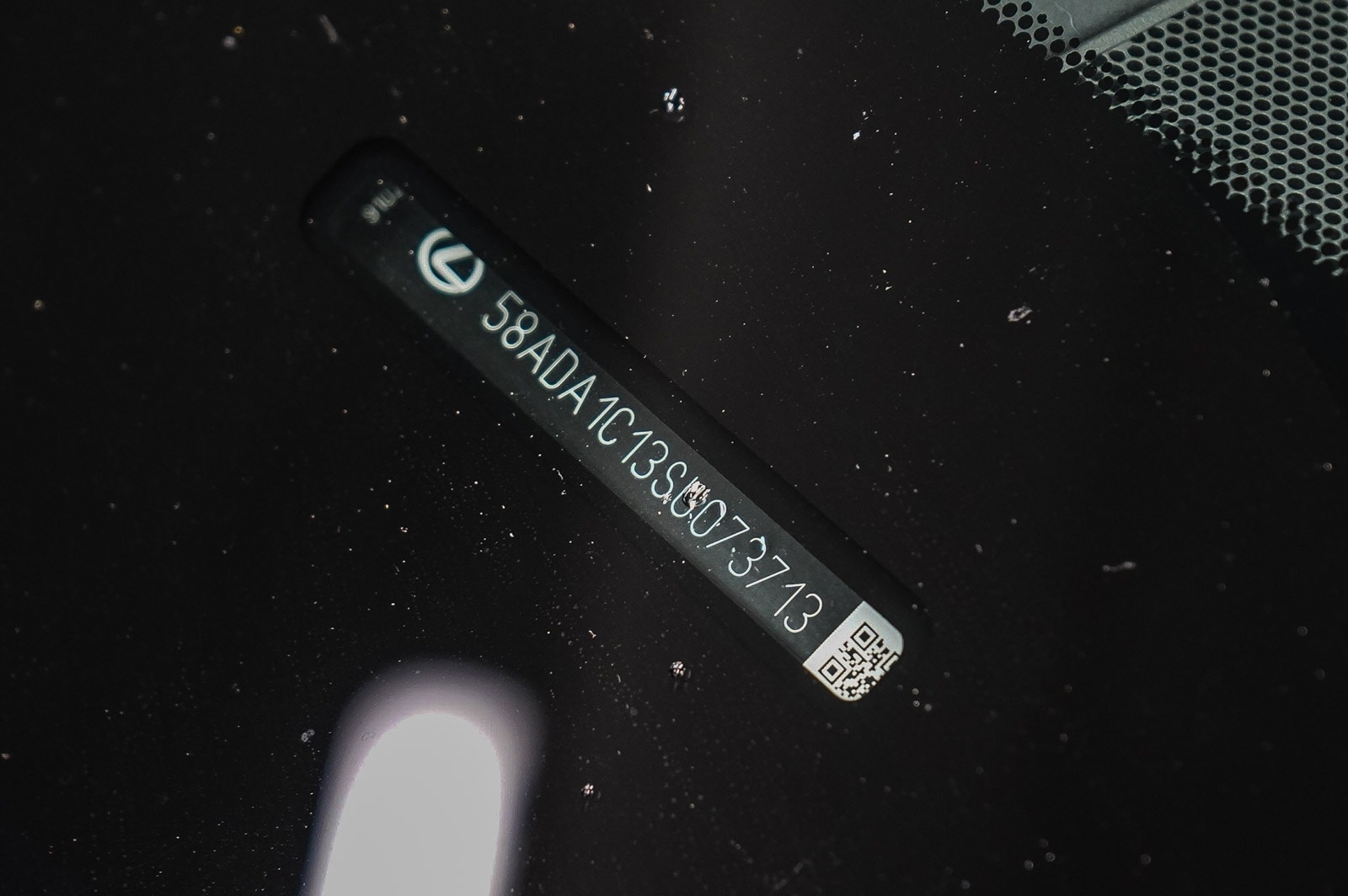 Thumbnail: 2025 Lexus ES - 28