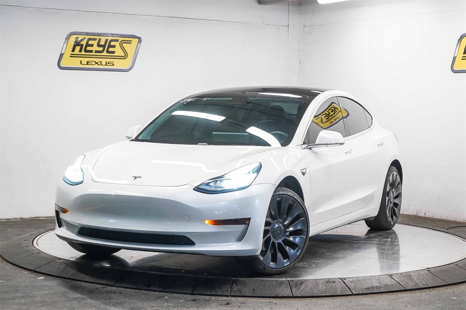 2020 Tesla Model 3 Standard Range -
                  Van Nuys, CA