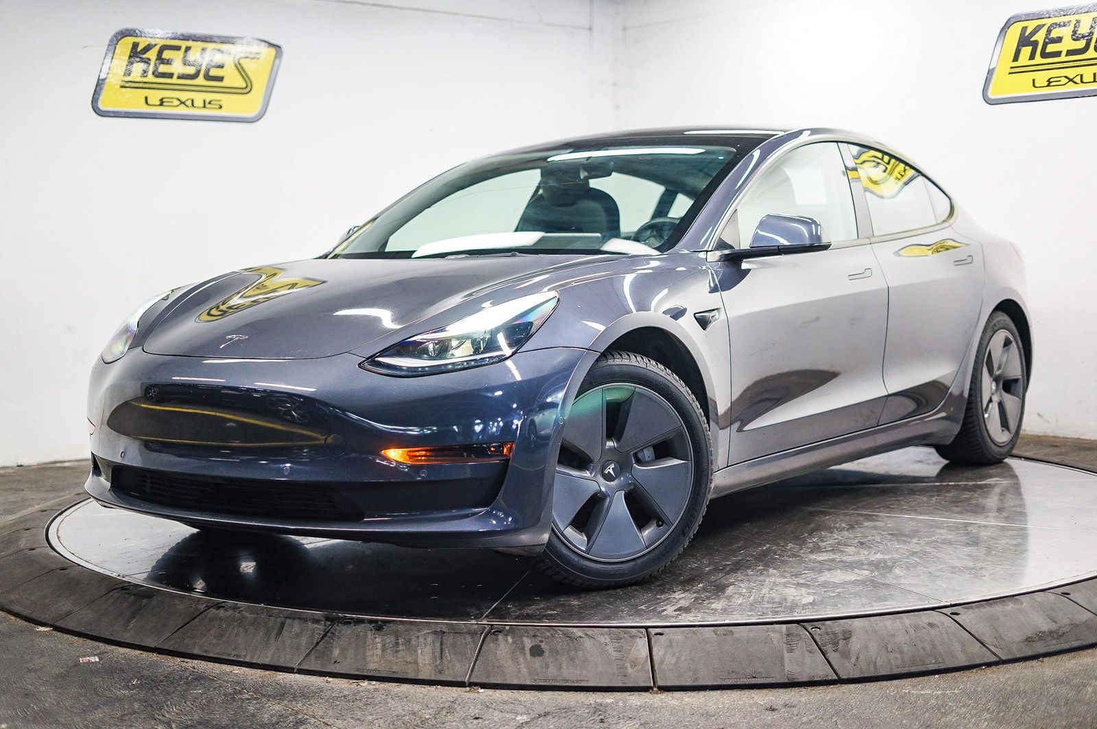 2021 Tesla Model 3 Base