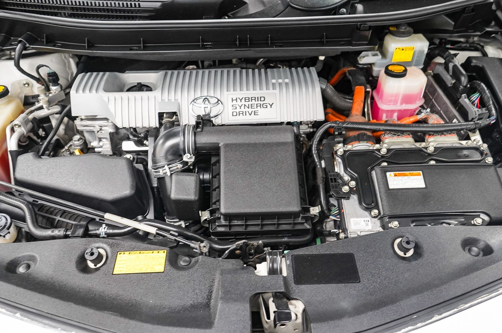 Thumbnail: 2013 Toyota Prius v - 27