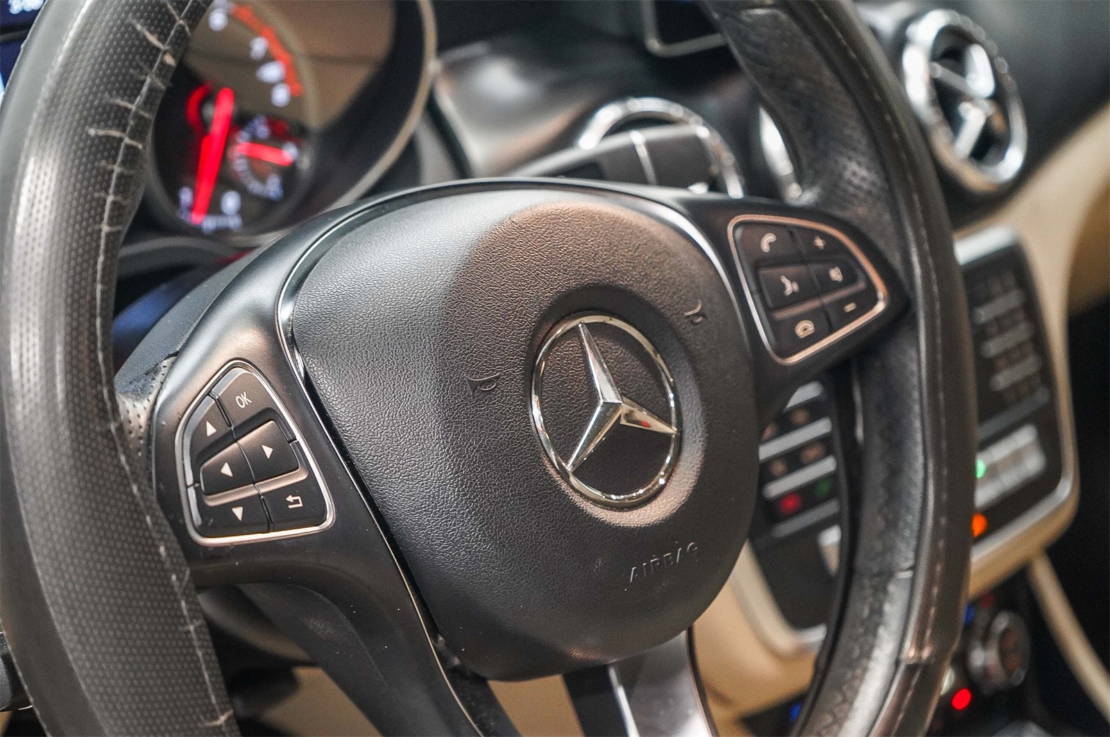 Thumbnail: 2018 Mercedes-Benz CLA - 20