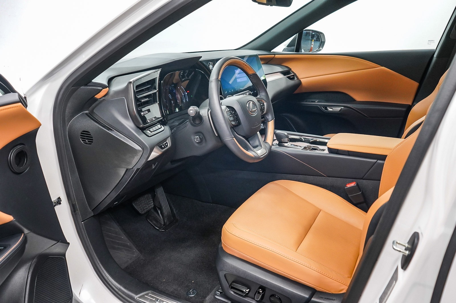 Thumbnail: 2024 Lexus RX - 18