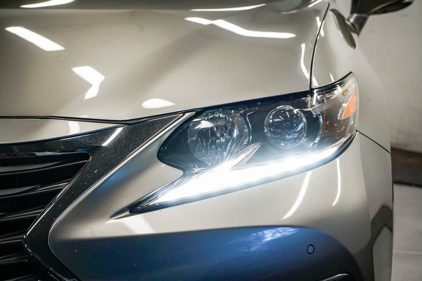 Thumbnail: 2018 Lexus ES - 7