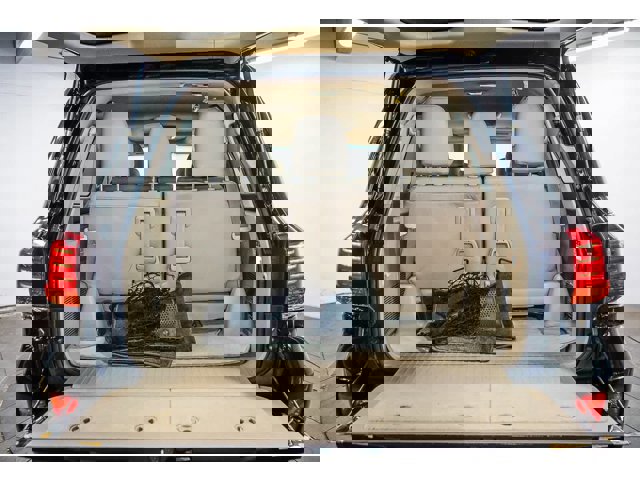 Thumbnail: 2011 Lexus LX - 32