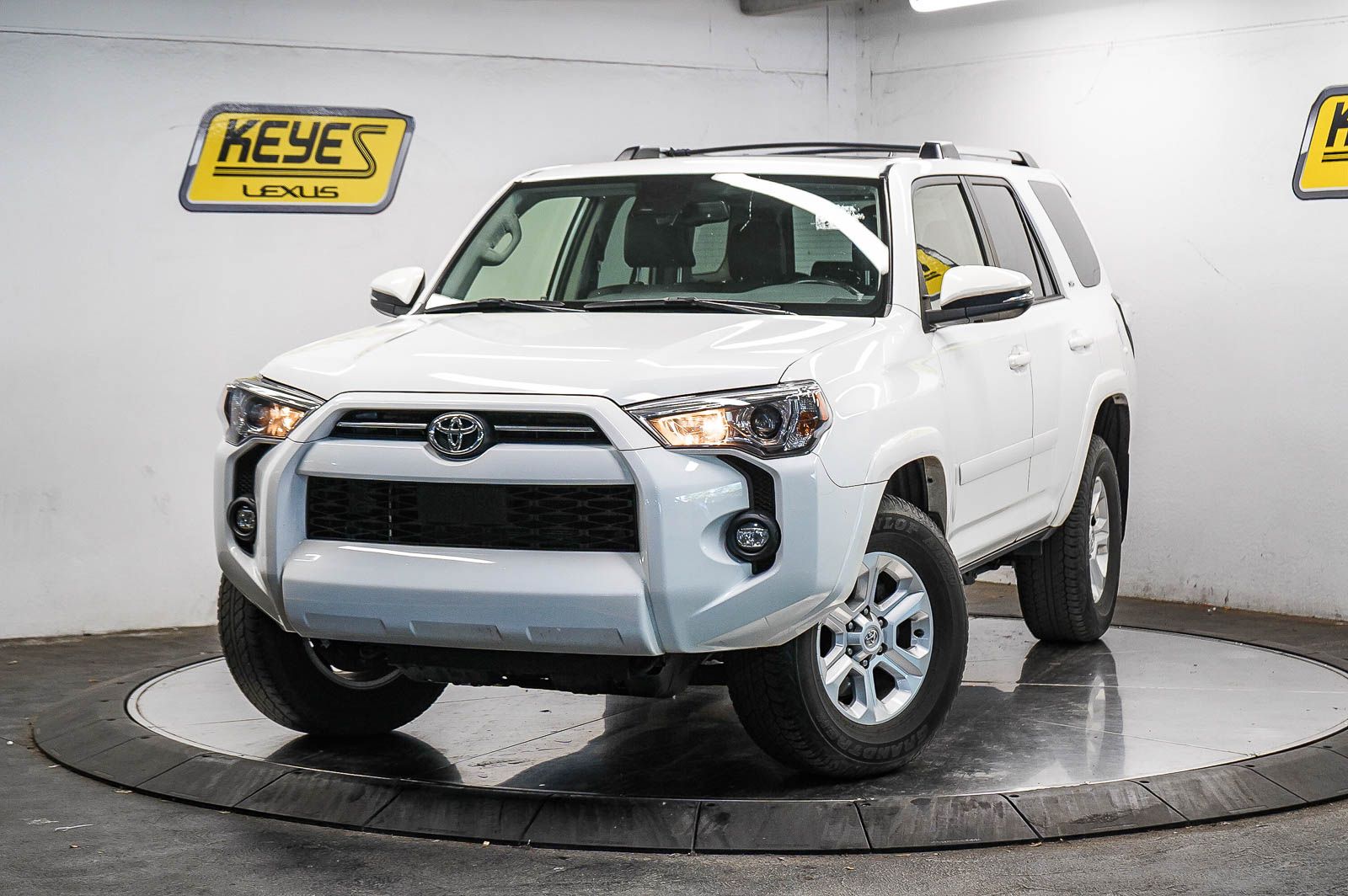 2023 Toyota 4Runner SR5 -
                  Van Nuys, CA