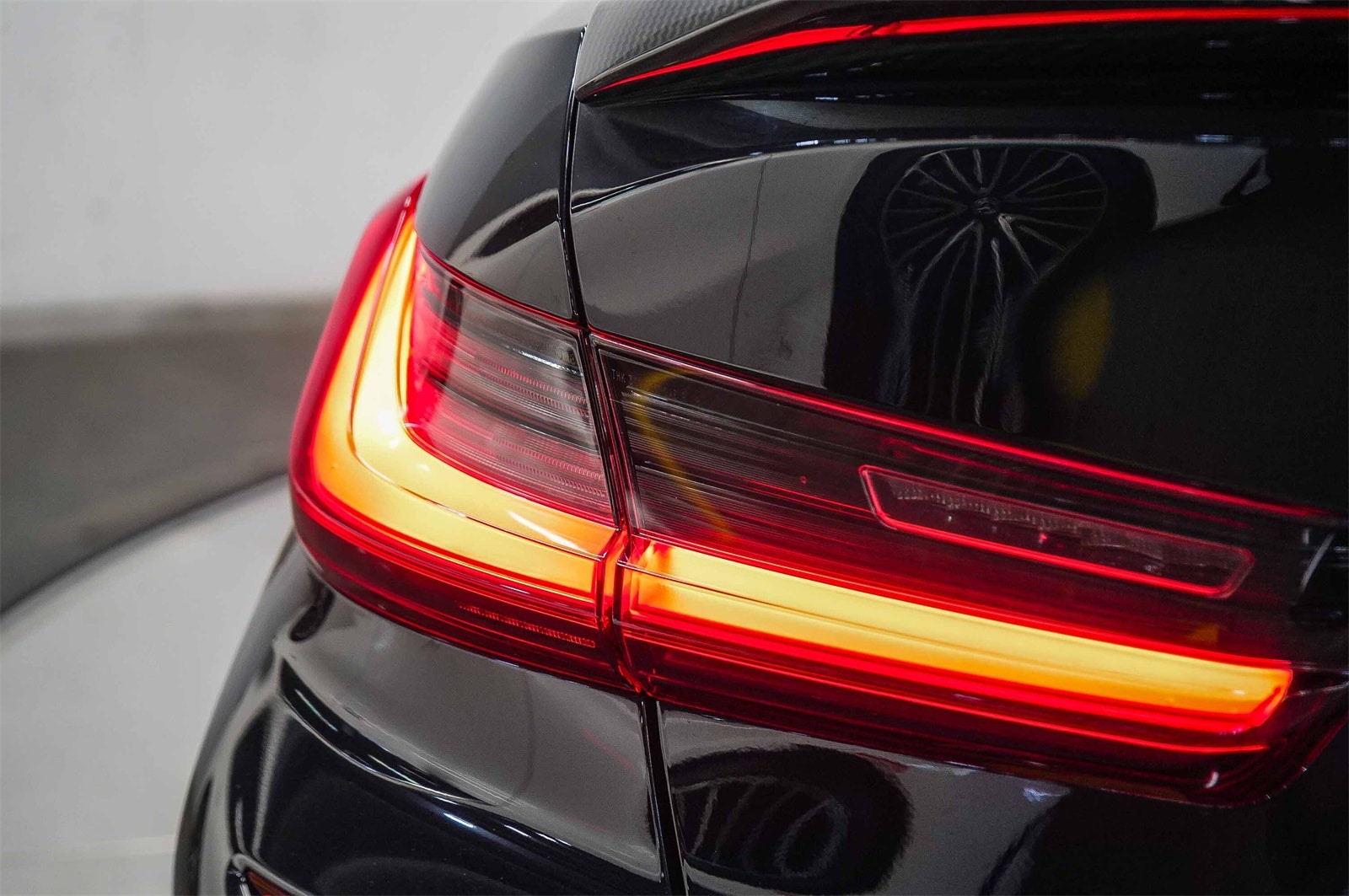 Thumbnail: 2022 BMW 3 Series - 11