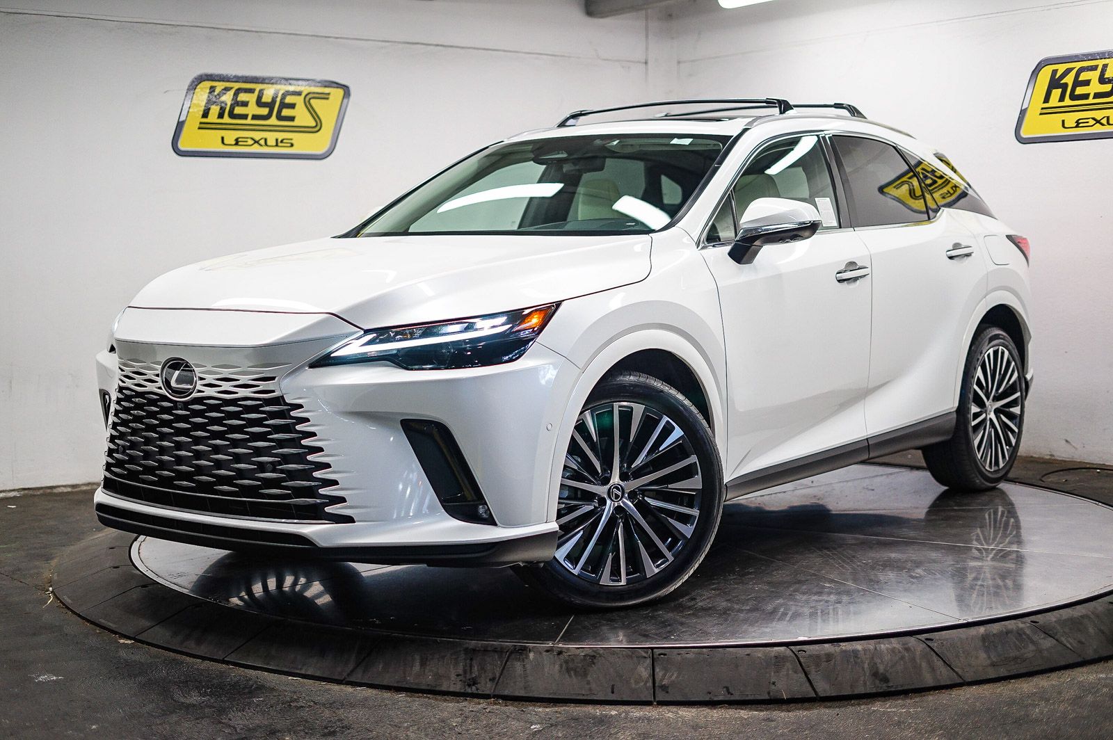 Thumbnail: 2024 Lexus RX - 1