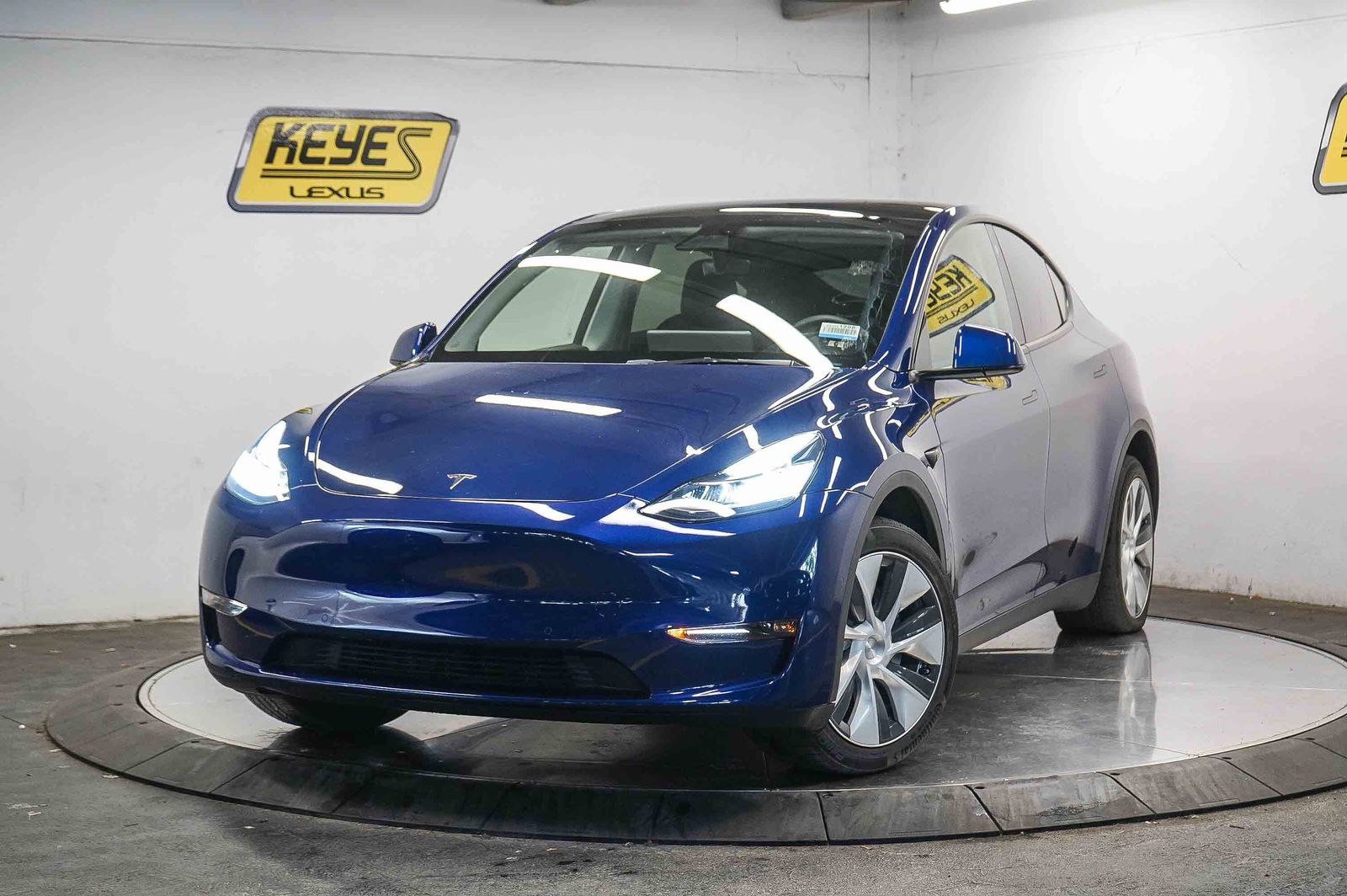 Thumbnail: 2021 Tesla Model Y - 1