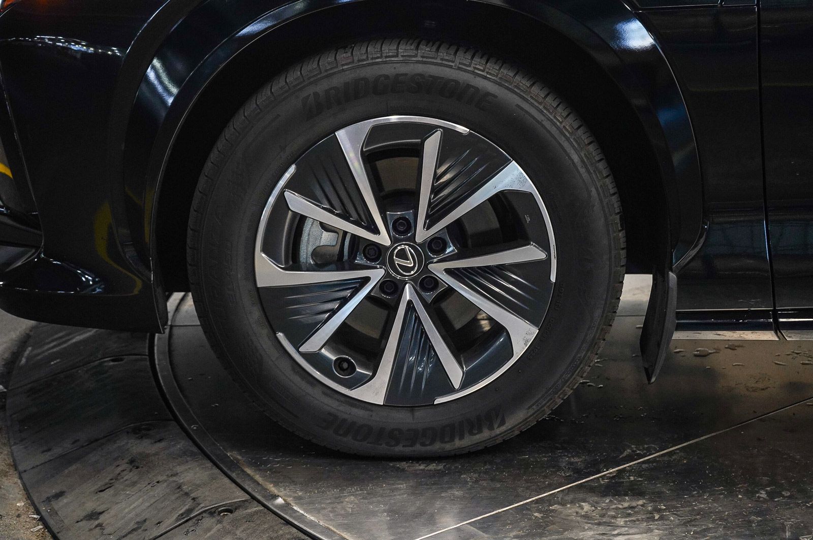 Thumbnail: 2025 Lexus RZ - 9