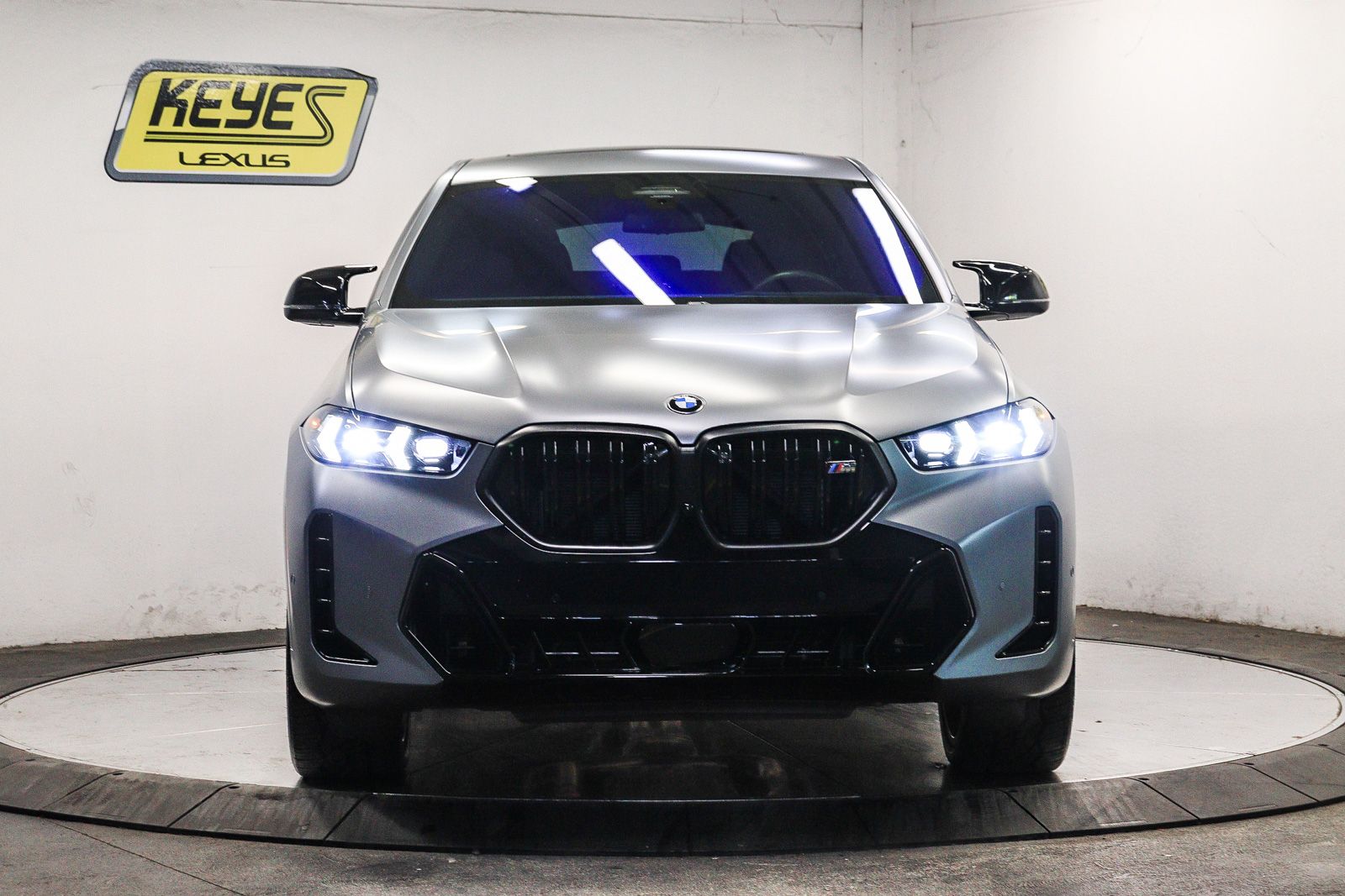 Thumbnail: 2026 BMW X6 - 6