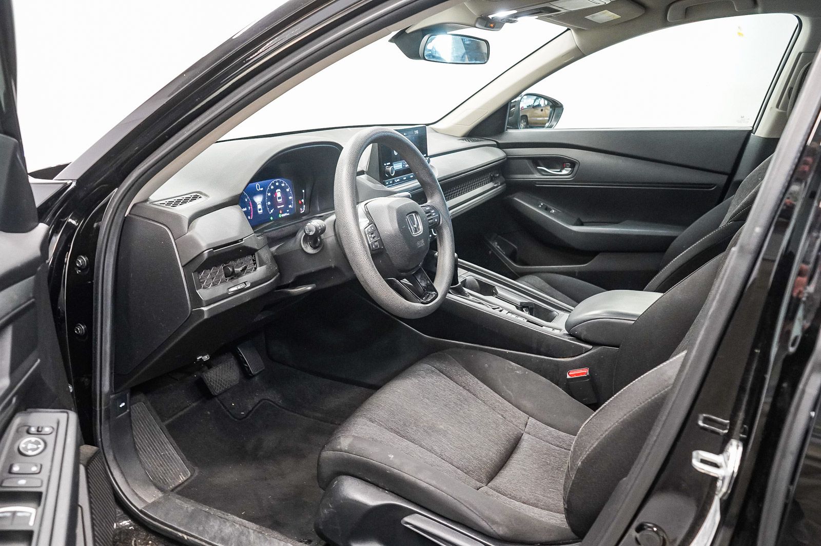Thumbnail: 2023 Honda Accord - 17