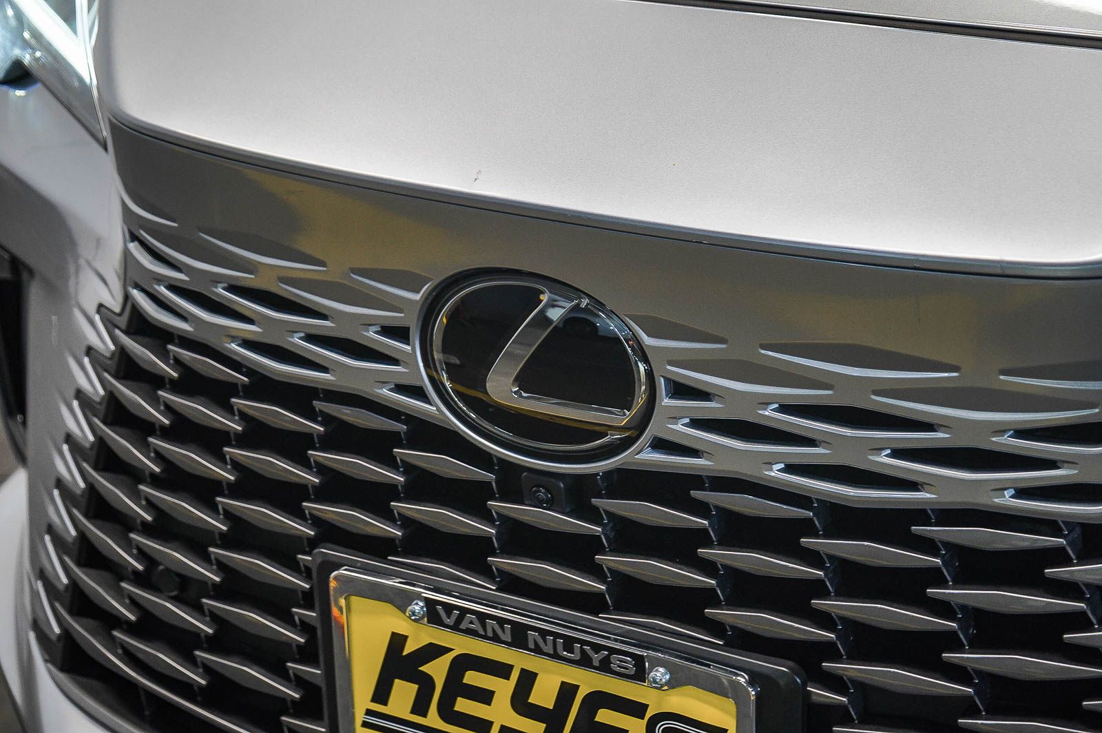 Thumbnail: 2023 Lexus RX - 7