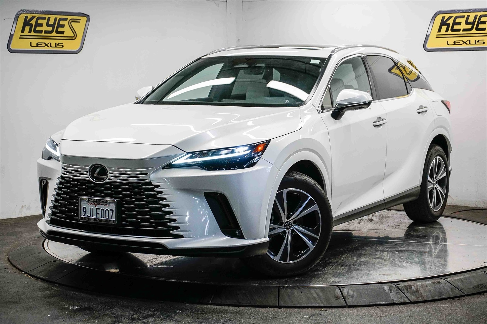 Thumbnail: 2024 Lexus RX - 1
